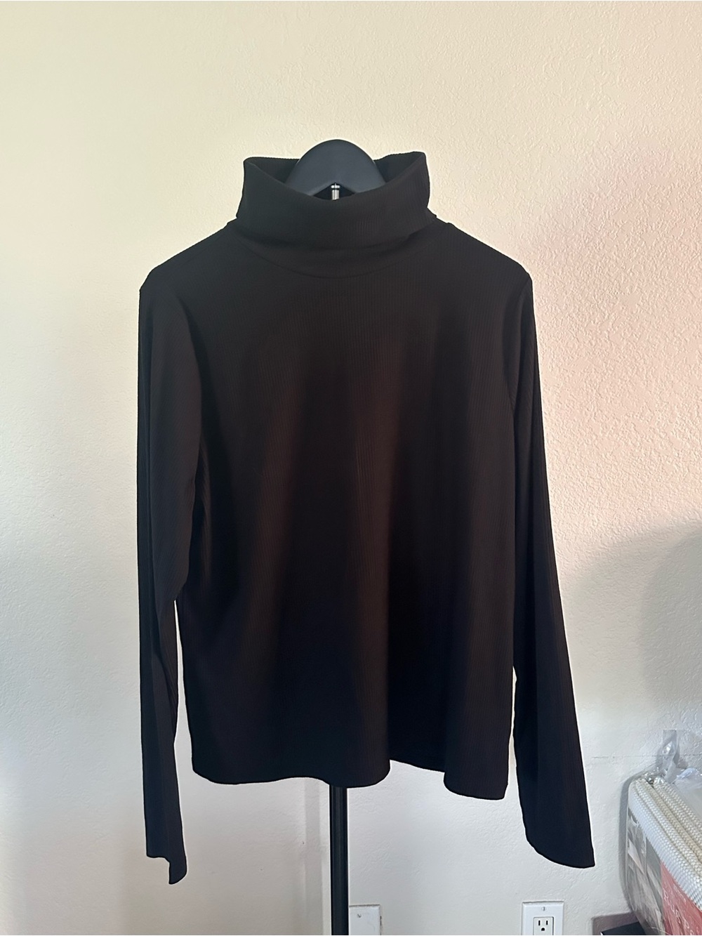 Free Assembly Black Ribbed Turtleneck Long-Sleeve Top size XL NWT